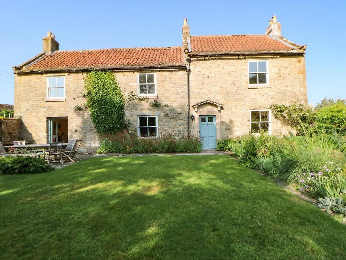 Mill Farm House Richmond